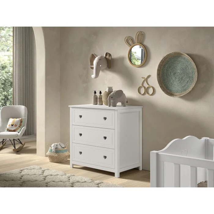 AMORI Chest of 3 Drawers – White with Heart-Shaped Accents