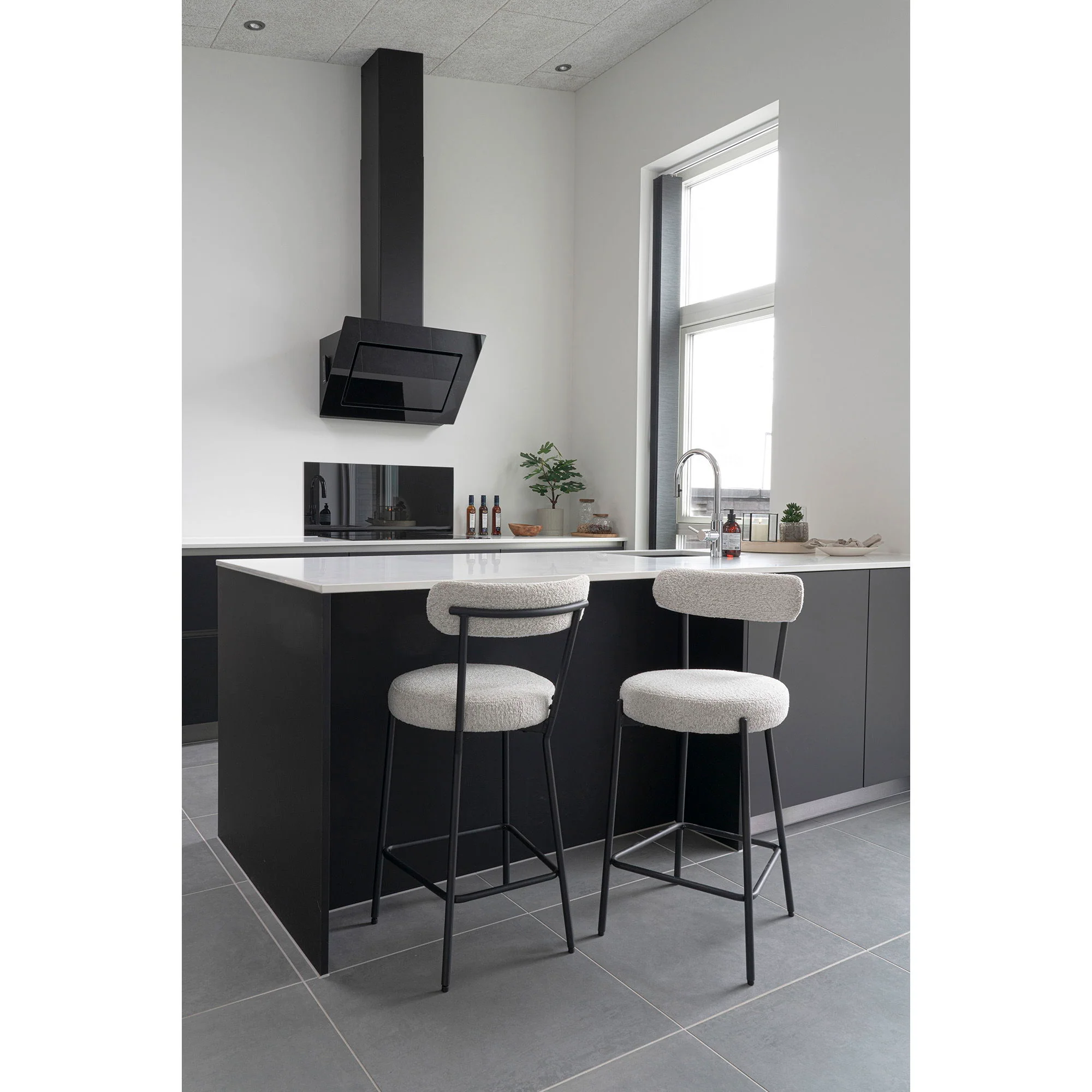 Badalona Counter Chair