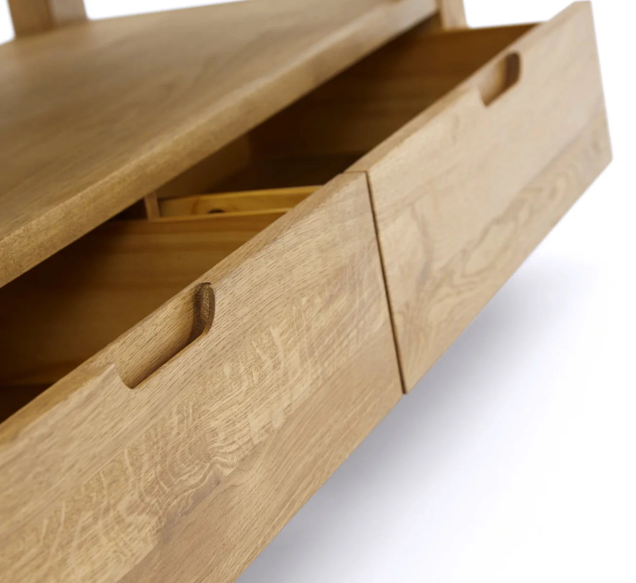 Bergen 110cm TV Unit – Scandinavian Design with Oak Details - Image 4
