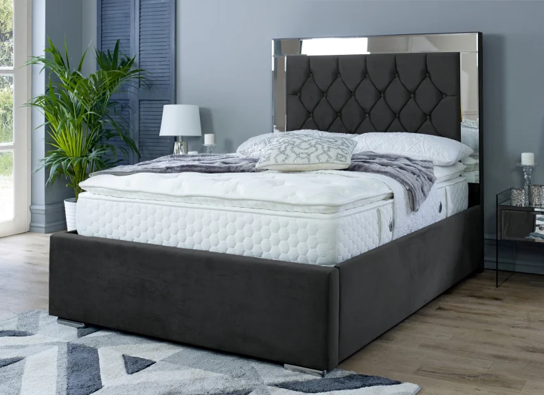Chesterfield Mirrored Velvet Beds - Image 3