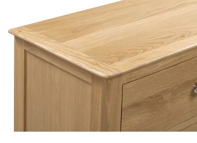 Cotswold Oak Six Drawer Wide Chest - Image 4