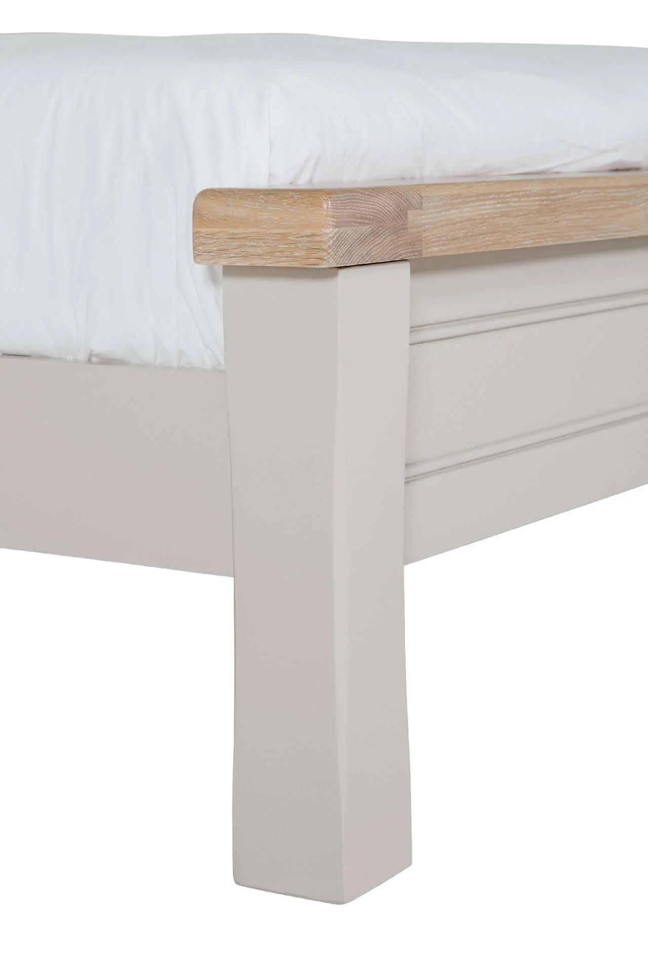 Doune 4'6 Low Footboard Bed – Taupe Painted Finish with Oak Veneer Tops (PRE-ORDER FOR JULY) - Image 6