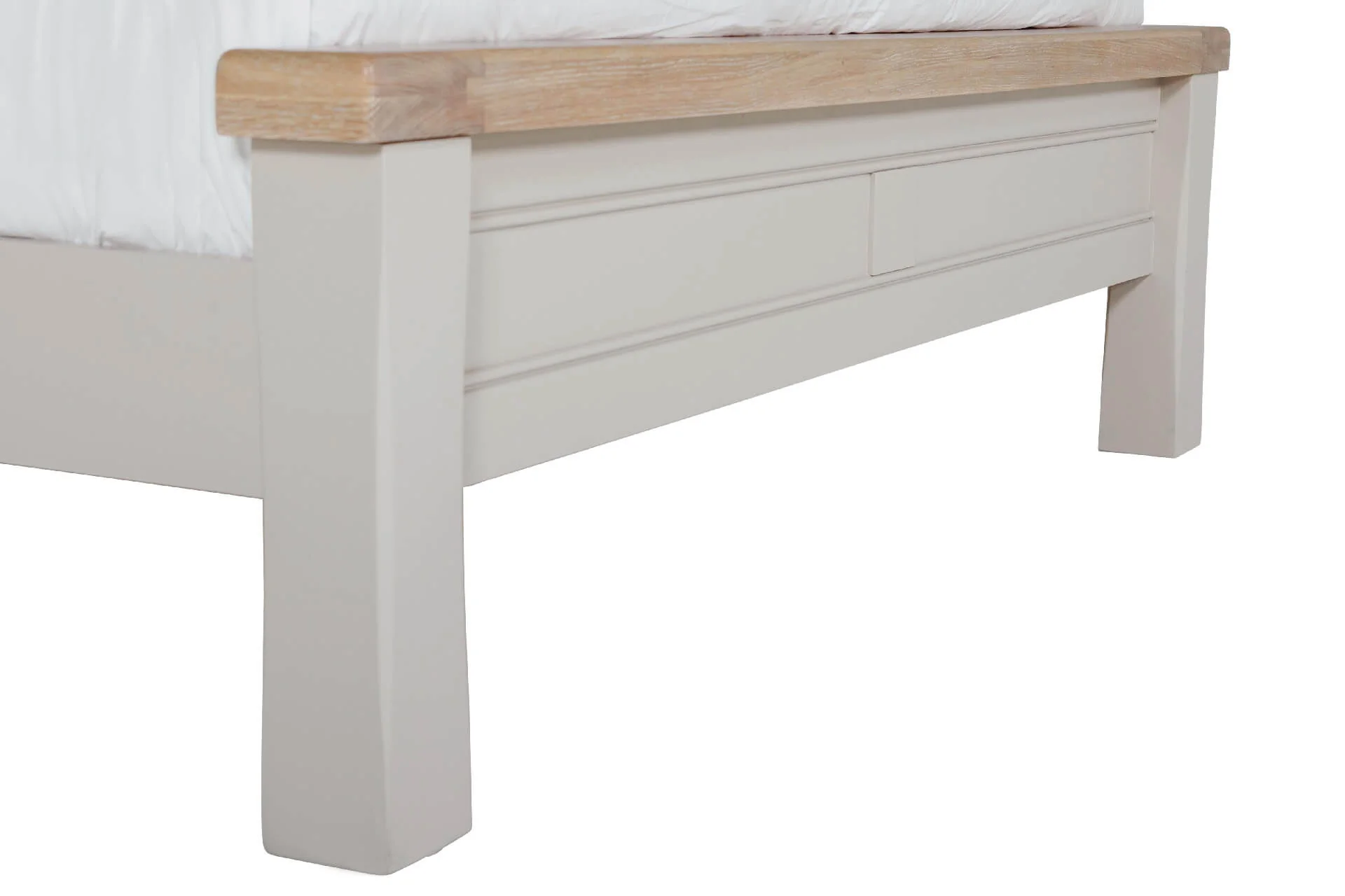 Doune 5' Low Footboard Bed – Taupe Painted Finish with Oak Veneer Tops - Image 7