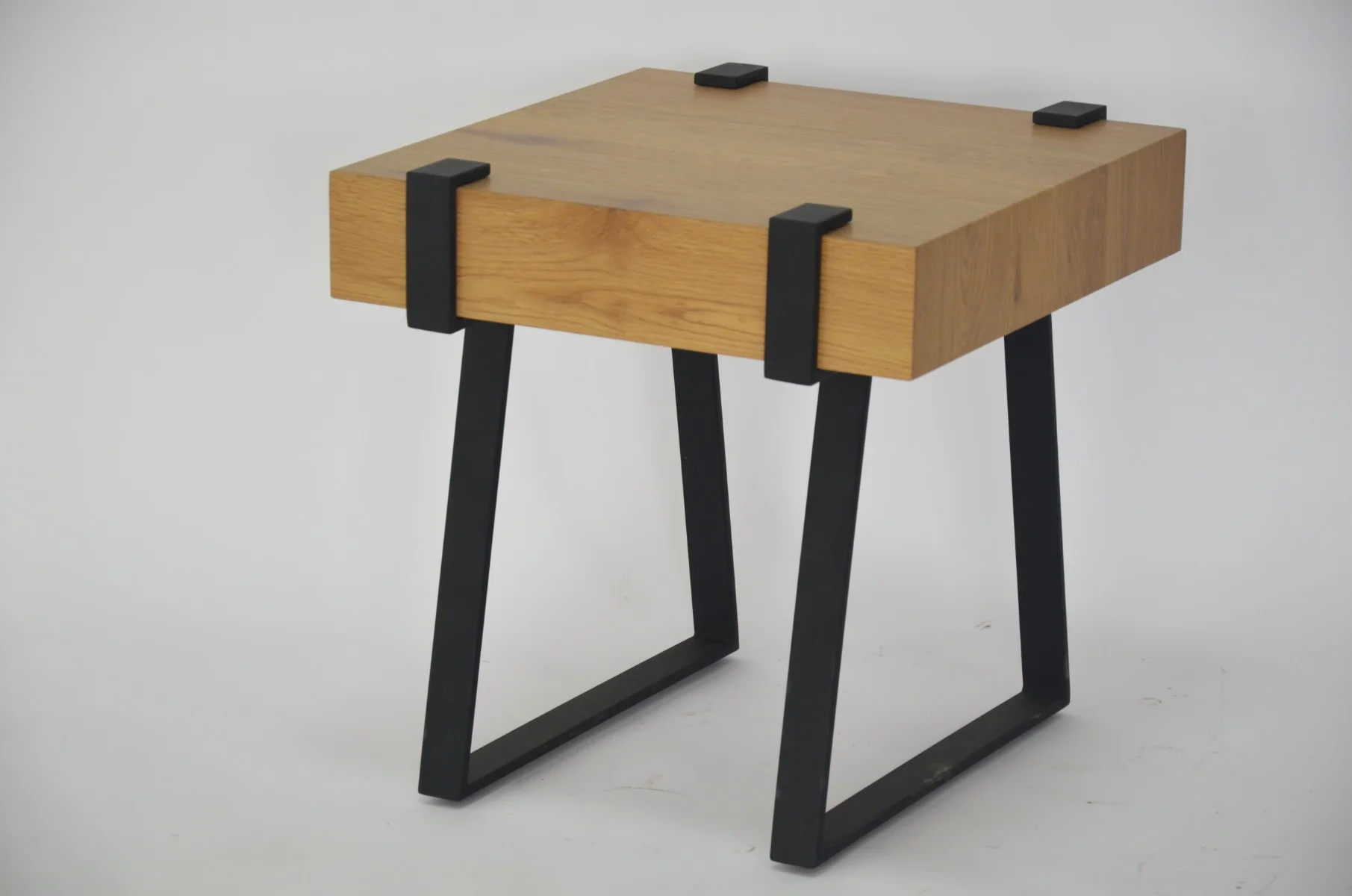 George Lamp Table Oak - Image 2