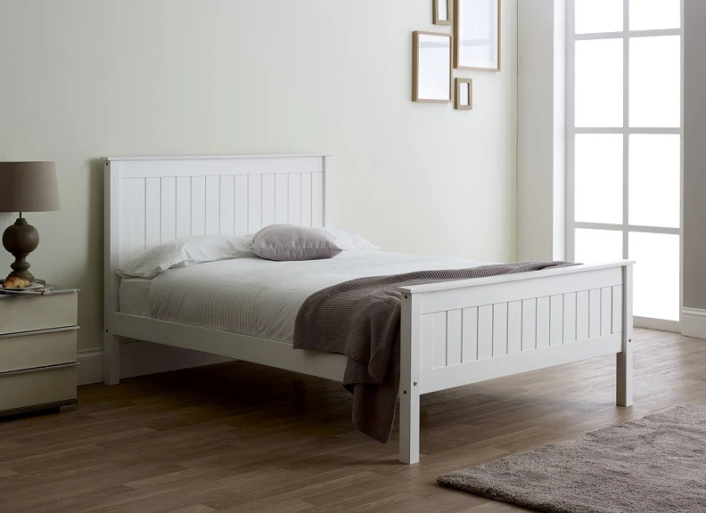 Hauteville High Foot Bed – White Lacquered Finish