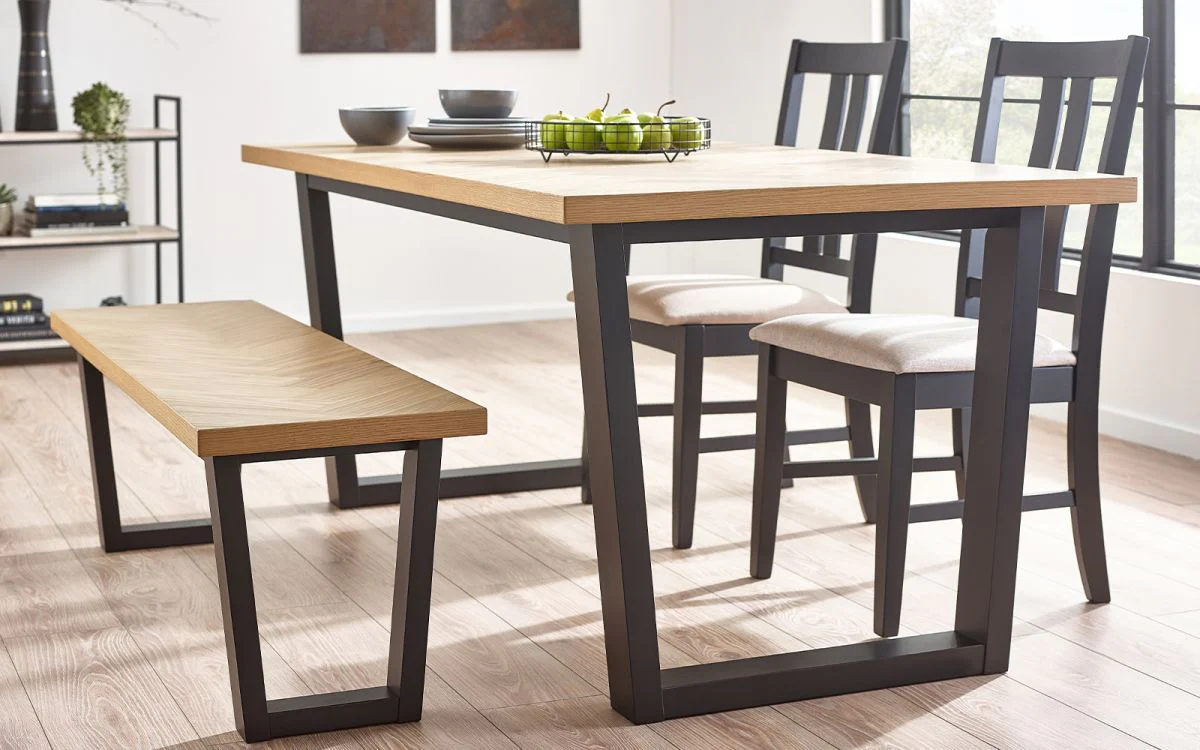 Hilton Dining Bench – Herringbone Oak Veneer, 134cm
