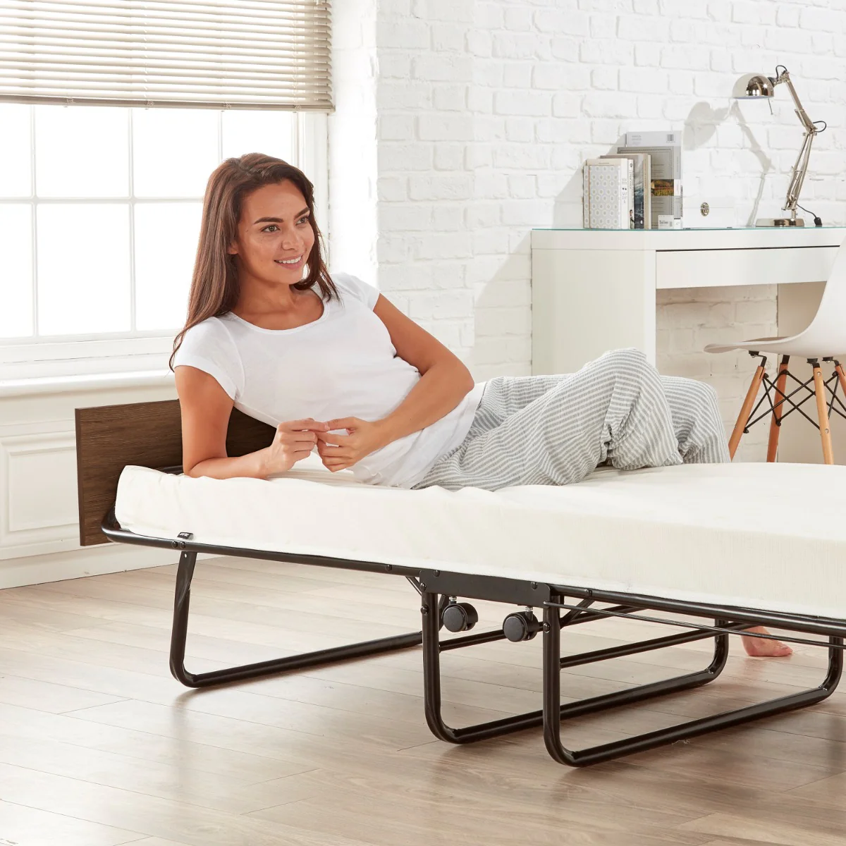 Jay-Be Visitor Contract Automatic Folding Bed with Performance e-Fibre Mattress - 2ft6 - Image 8
