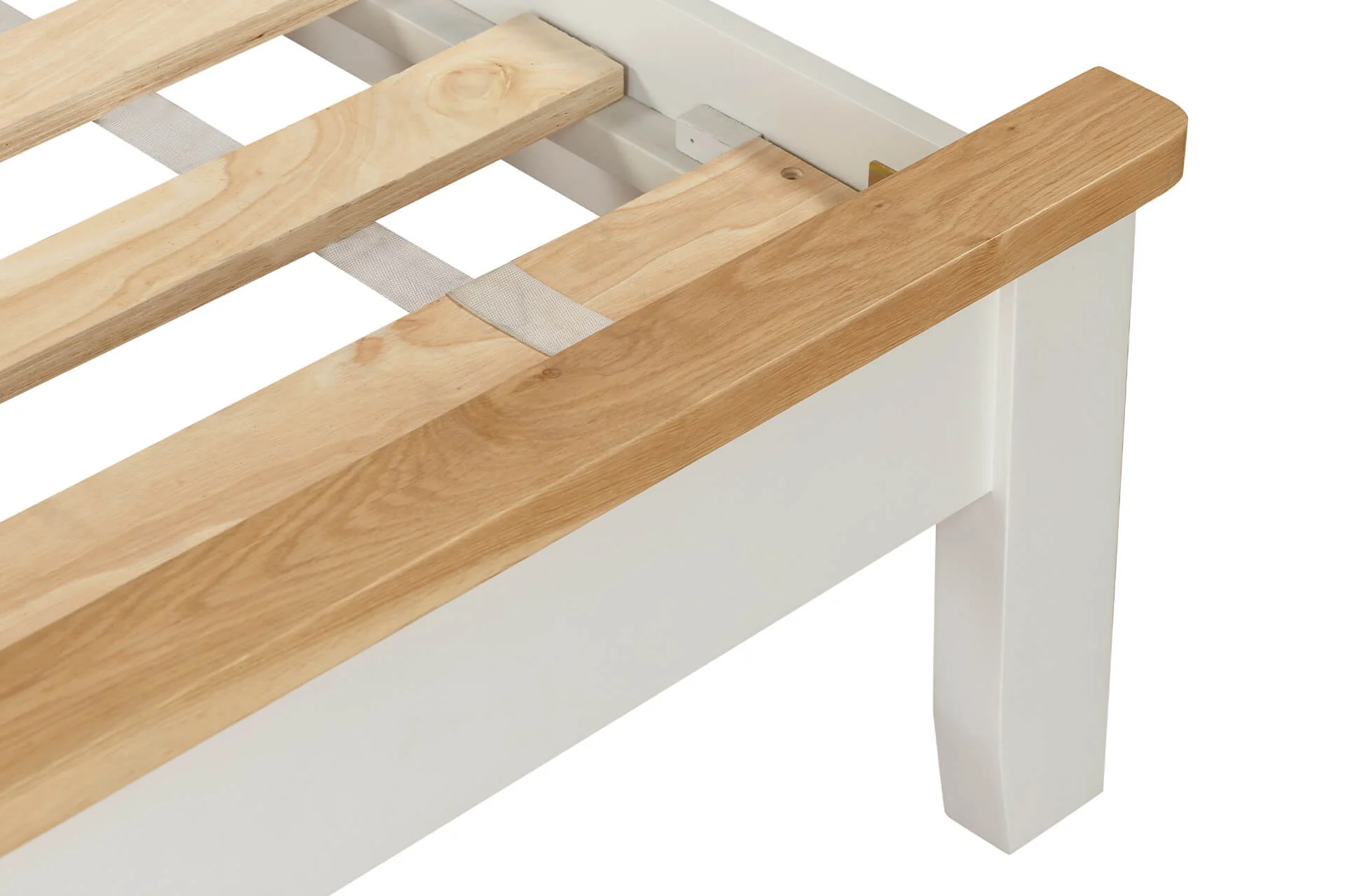 Mellor 5' Bed – Cashmere Finish with Shaker Legs - Image 5