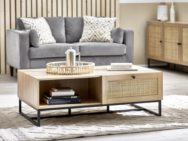 Elegant Padstow Oak Coffee Table - Timeless Design for Your Living Room - Image 5