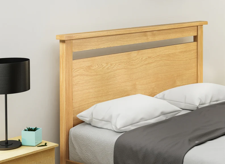 Selkirk Oak Bed – Classic Design with Slatted Base 4ft6 - Image 3