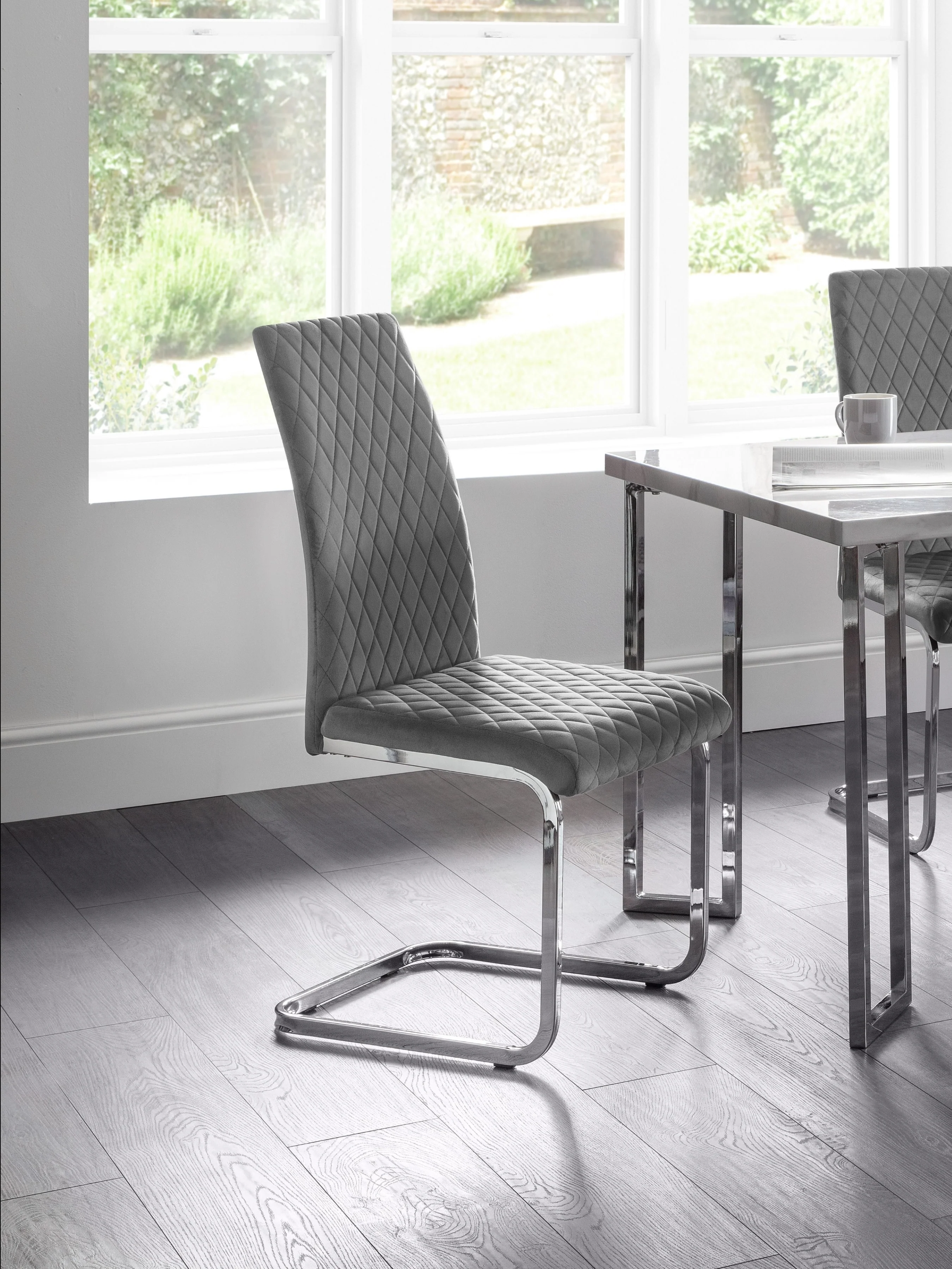 Set Of 4 Calabria Velvet Cantilever Chairs - Grey