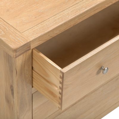 Windsor 3 Drawer Chest – Natural Oak with Smooth Glide Drawers 970mm - Image 5